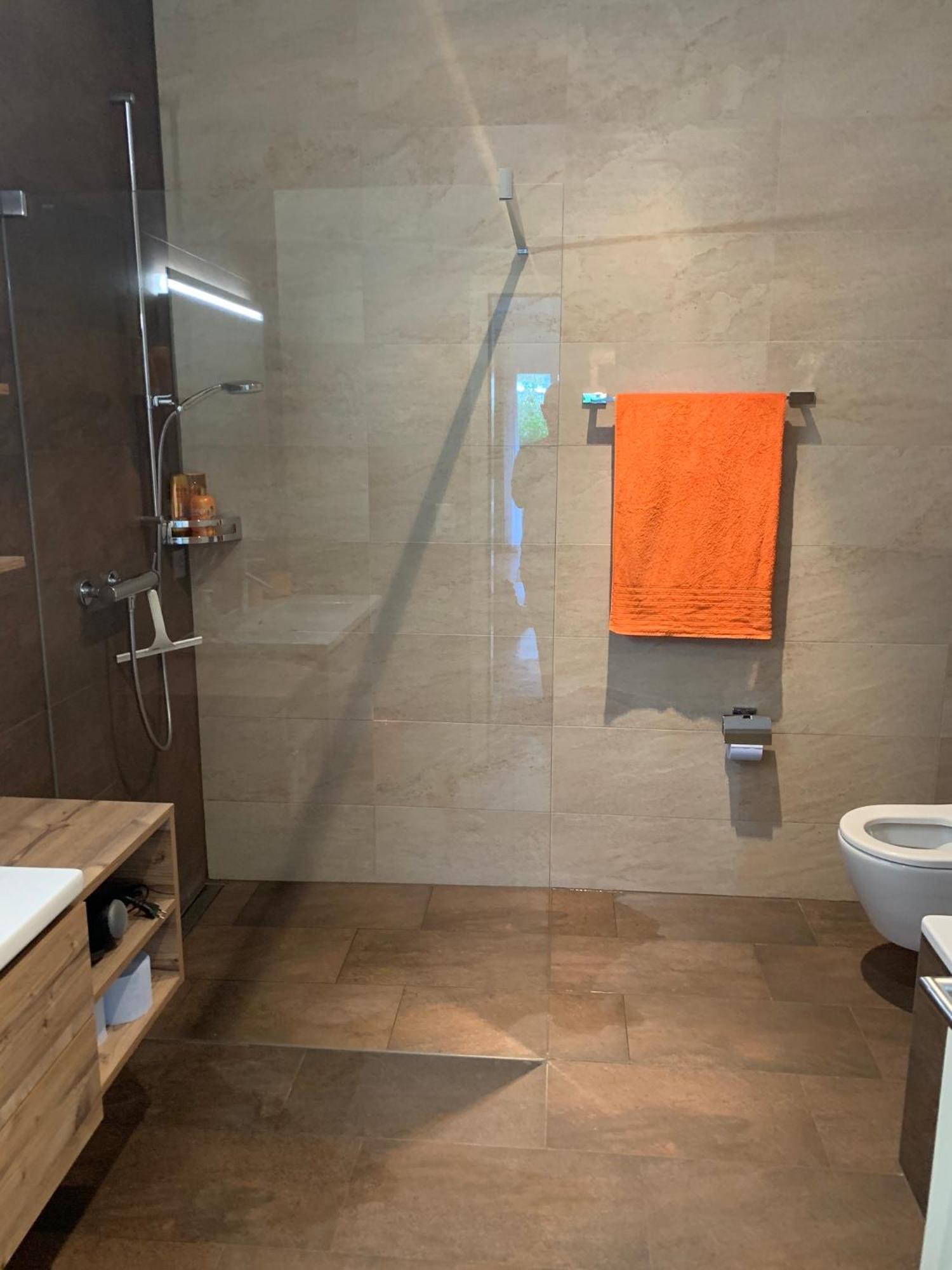 Alpine City Suite Brig Bagian luar foto