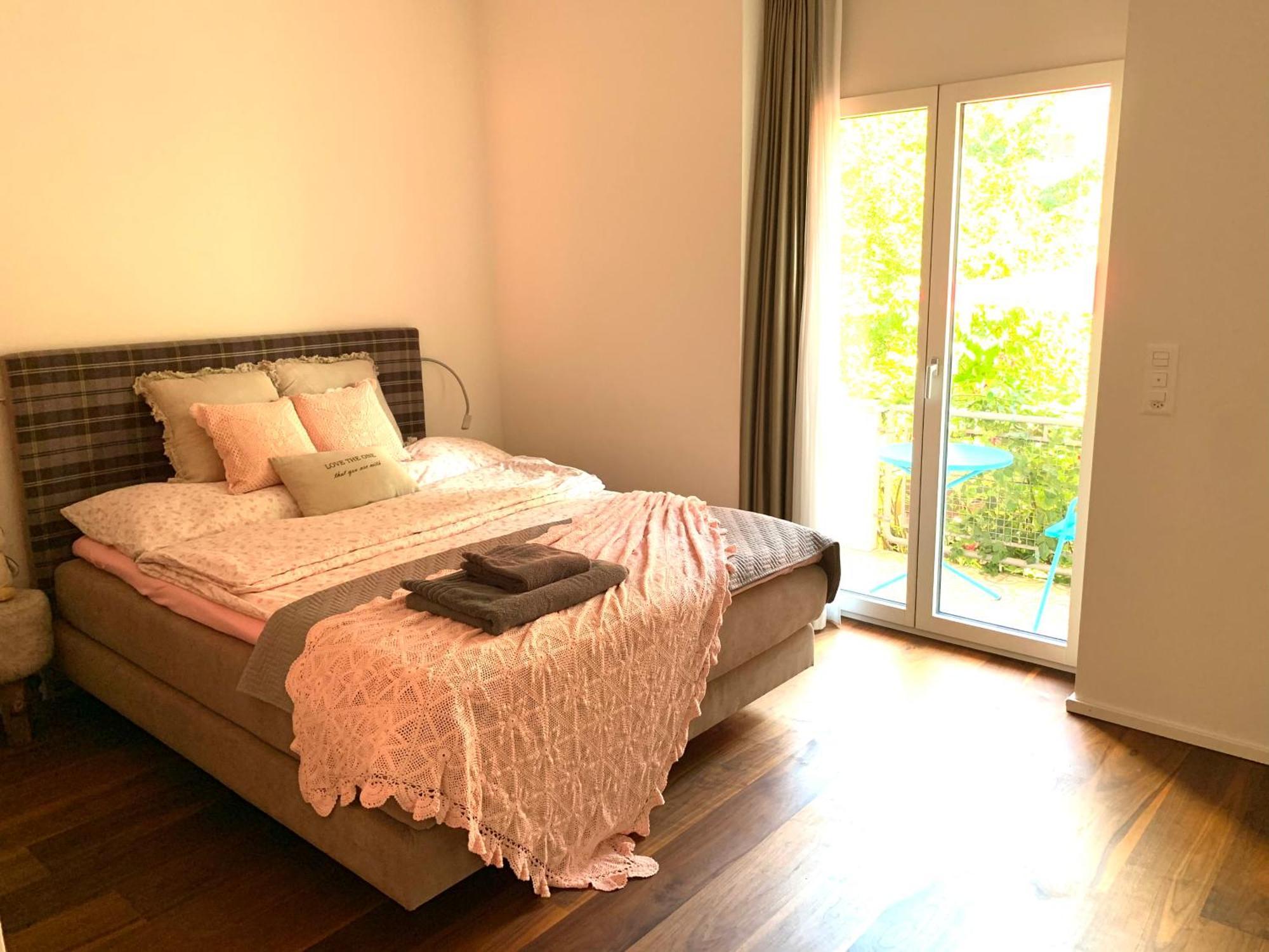 Alpine City Suite Brig Bagian luar foto