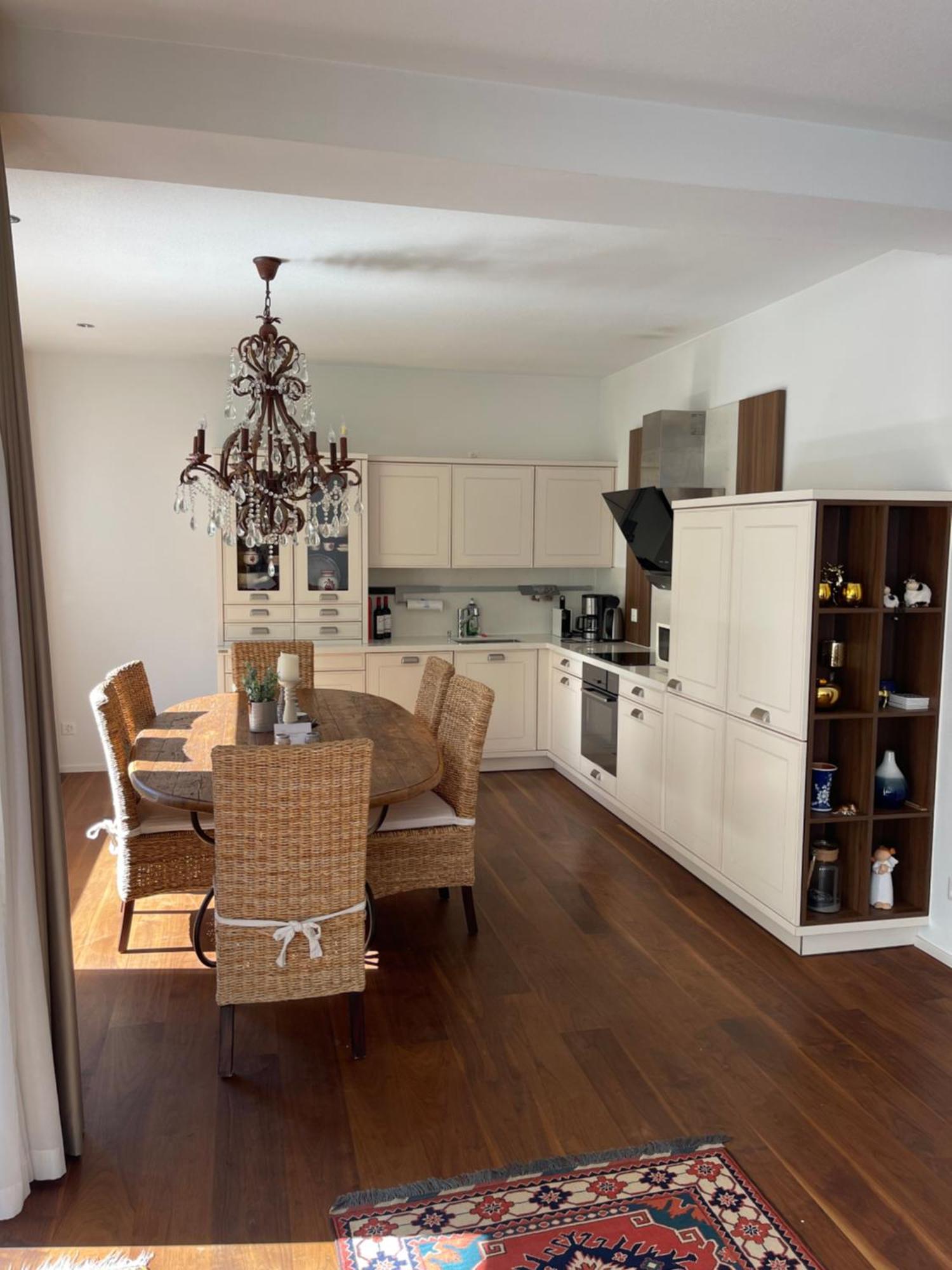 Alpine City Suite Brig Bagian luar foto